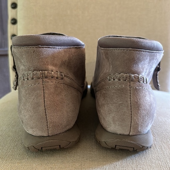 Skechers Women’s Relaxed Fit Suede Side Zip Bikers Ankle Boots Taupe Size 8.5 - Picture 10 of 12